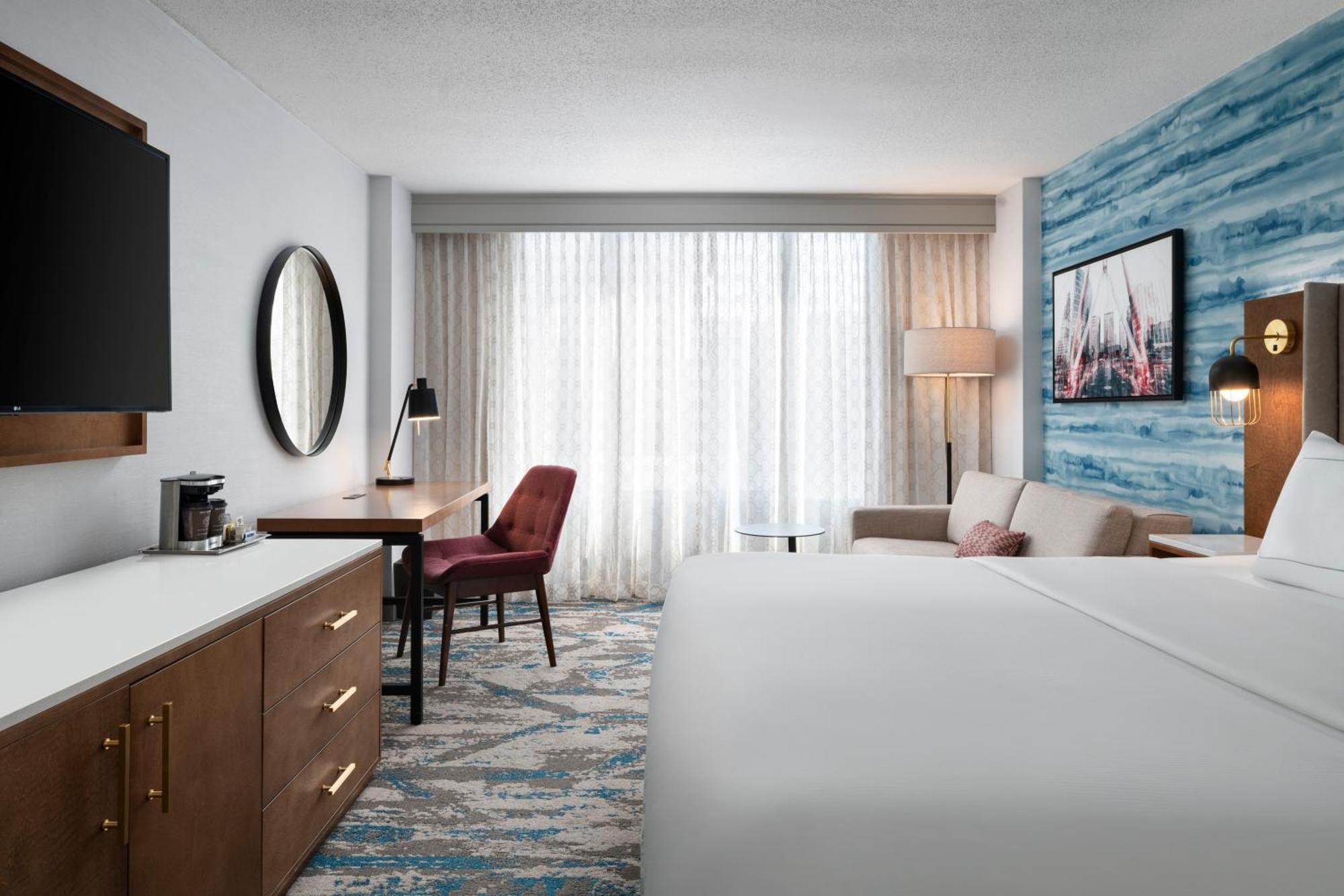 Отель Doubletree By Hilton Hartford Downtown Экстерьер фото