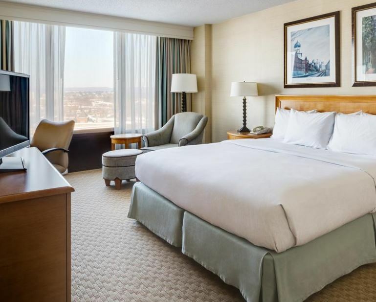Отель Doubletree By Hilton Hartford Downtown Экстерьер фото